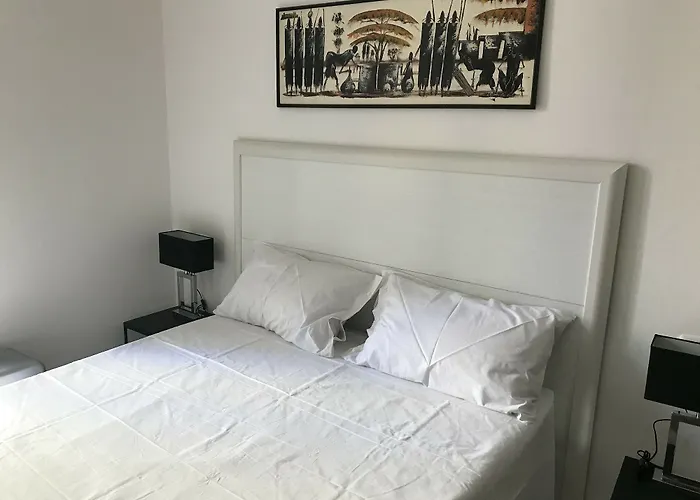 Mercato Rooms